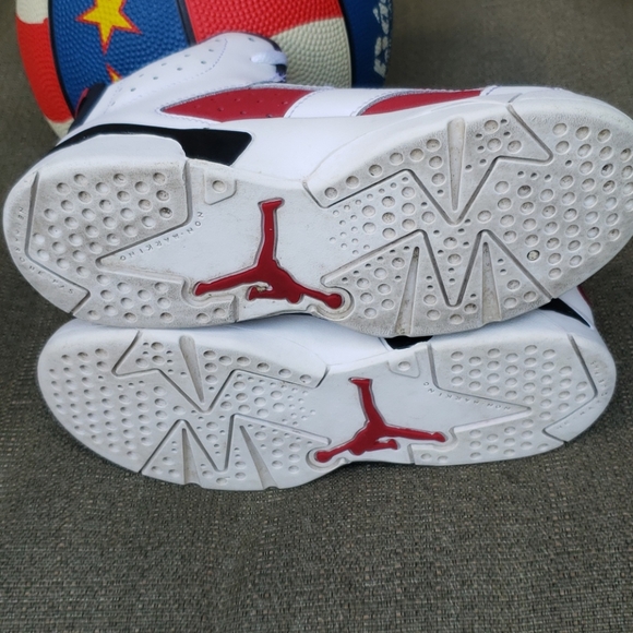 AIR JORDAN 6 RETRO CARMINE - Picture 5 of 17